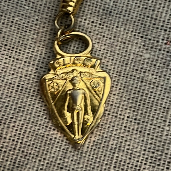 Vintage Gucci Crest Charm Keychain - Picture 7 of 7